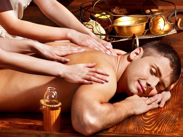 sandwich massage in delhi